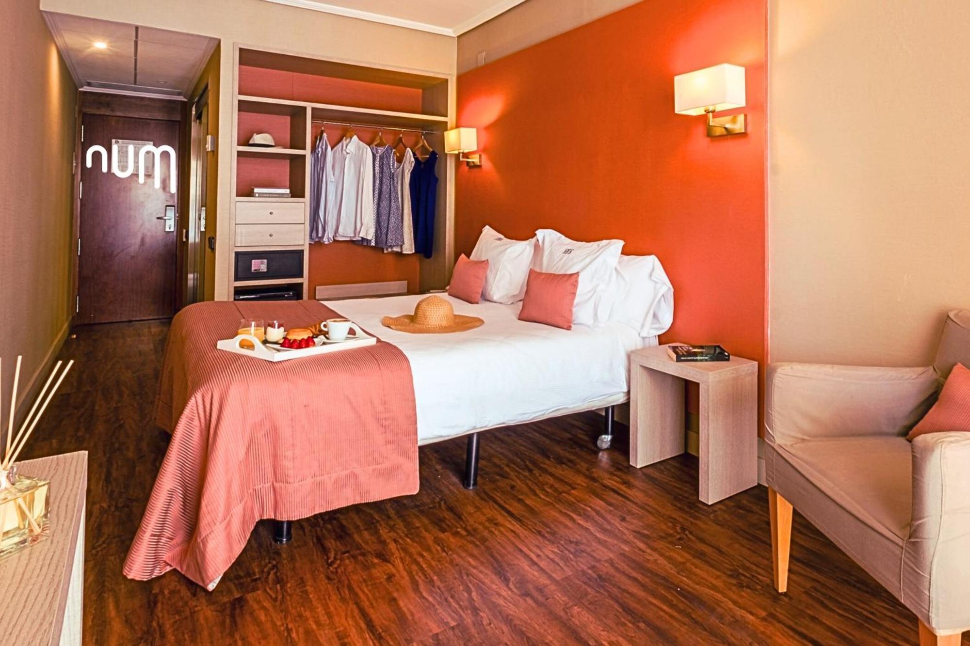 Num Hotel Salou Exterior foto